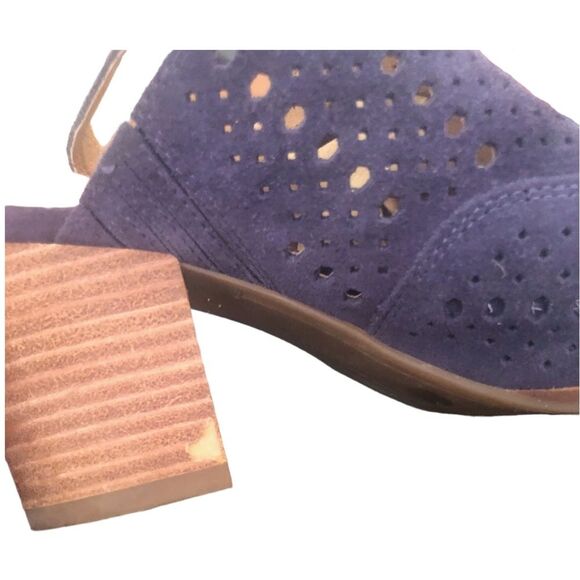 Lucky Brand Women Sz 6.5 Laser Cut Slingback Open Toe Block Heels Sandals - Picture 8 of 9